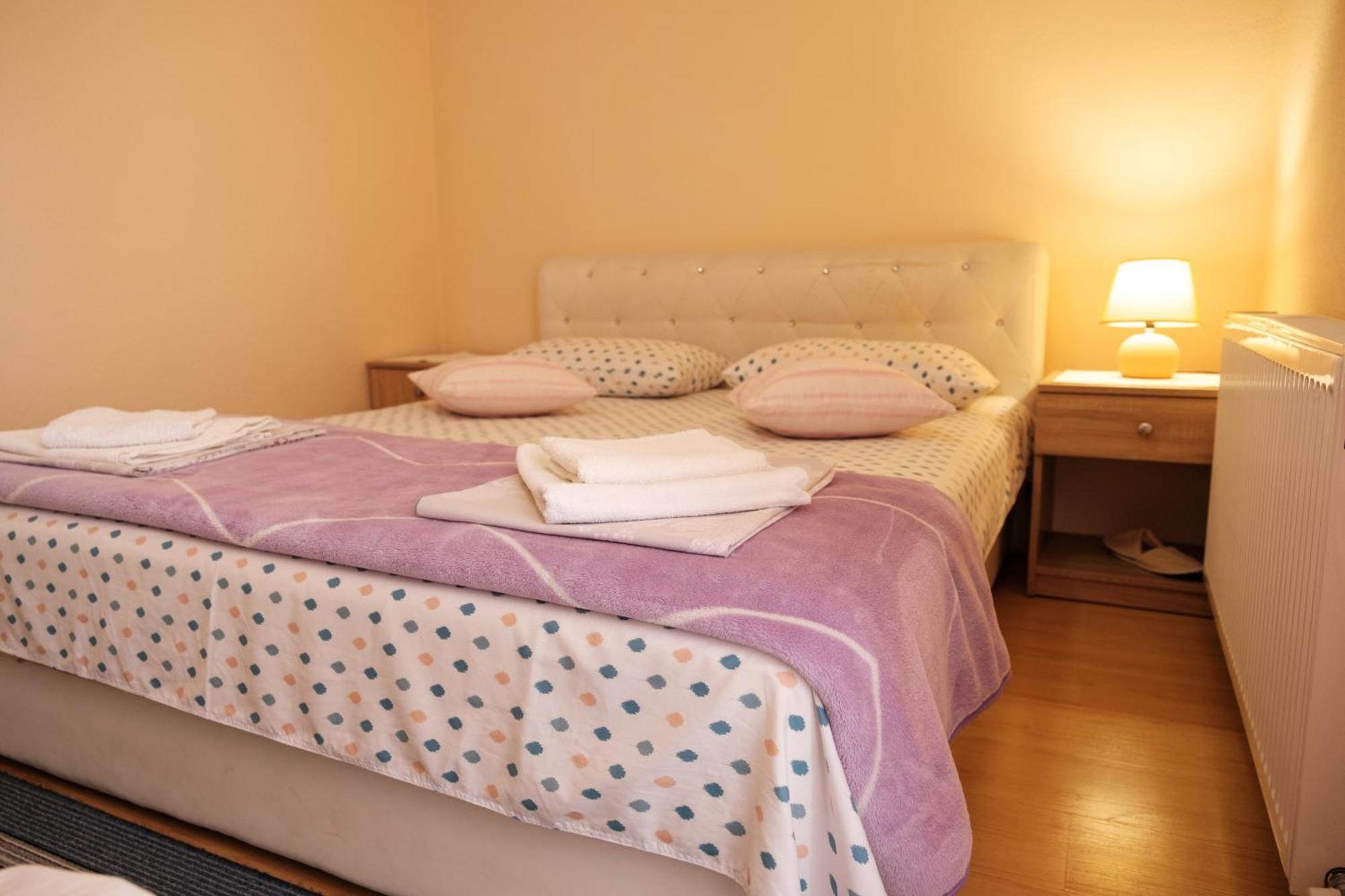 Guesthouse "Ines" Doboj Exterior photo