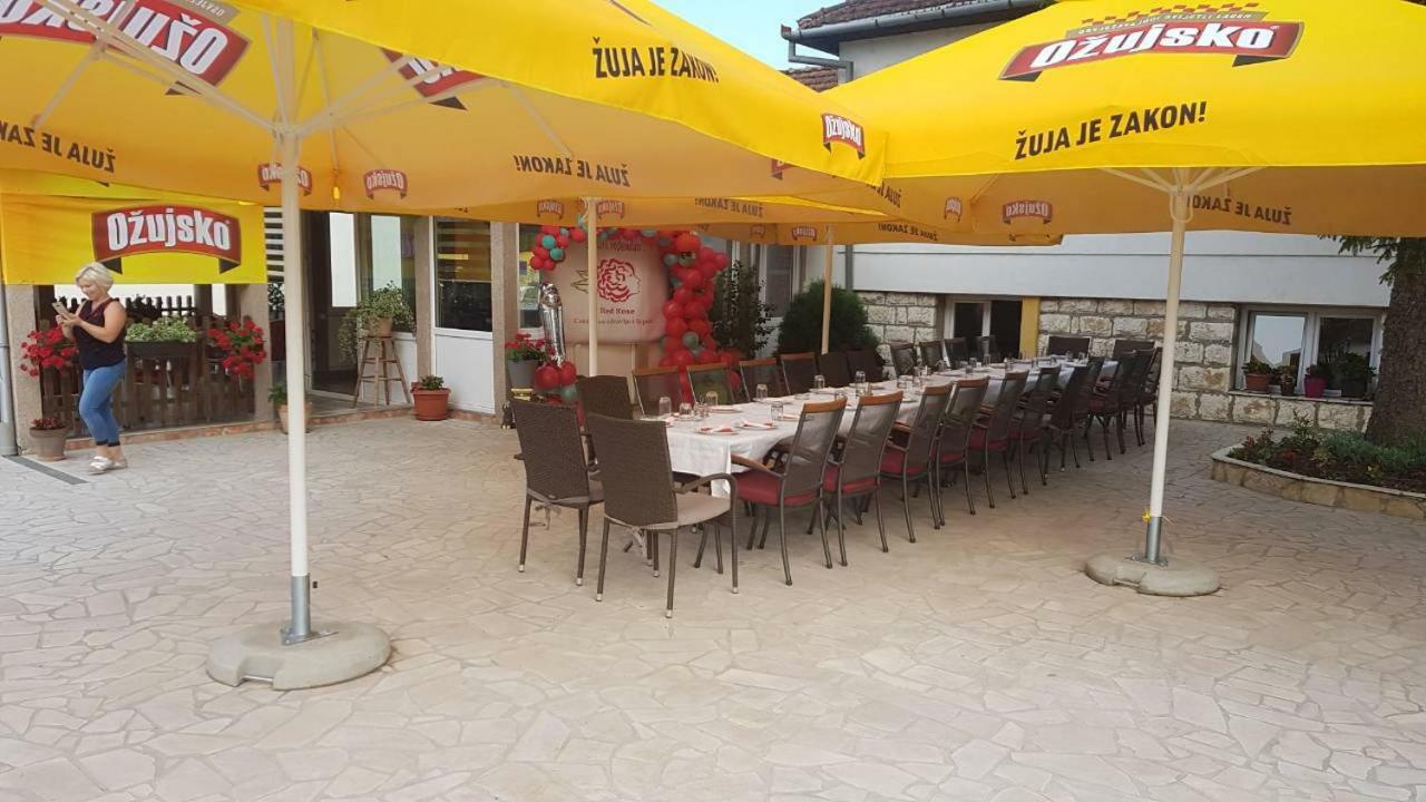 Guesthouse "Ines" Doboj Exterior photo